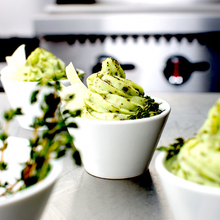 Кондитерскиая насадка закрытая звезда косые лучи №888 Tulip™ | 9 лучей большой размер Кондитерскиая насадка закрытая звезда косые лучи №888 Tulip™ | 9 лучей большой размер