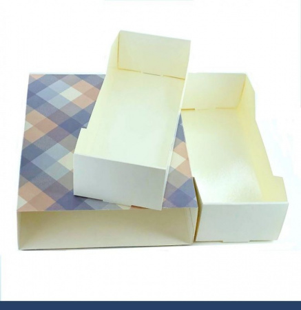 Кондитерская упаковка-пенал 18•15•5 см (2 секции/3 части) упак. 5-25 шт | КЛТ